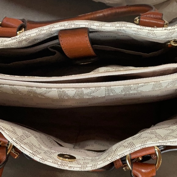 MICHAEL KORS 👜 Hamilton - Picture 13 of 16